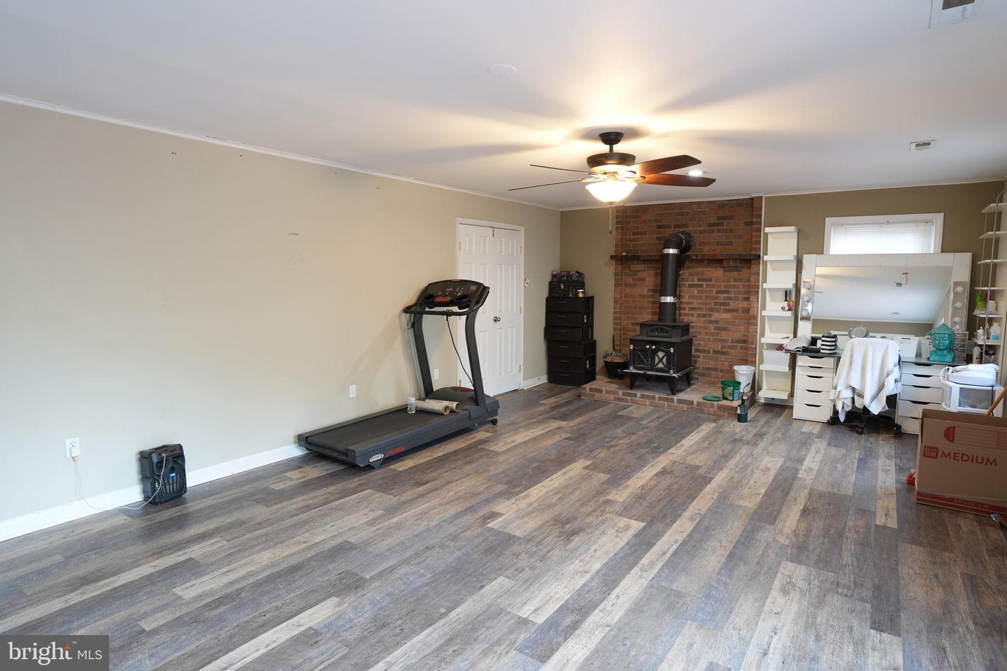 948 DISMAL HOLLOW RD, FRONT ROYAL, Virginia 22630, 3 Bedrooms Bedrooms, ,2 BathroomsBathrooms,Residential,For sale,948 DISMAL HOLLOW RD,VAWR2013104 MLS # VAWR2013104 948 DISMAL HOLLOW RD, FRONT ROYAL, Virginia 22630, 3 Bedrooms Bedrooms, ,2 BathroomsBathrooms,Residential,For sale,948 DISMAL HOLLOW RD,VAWR2013104 MLS # VAWR2013104