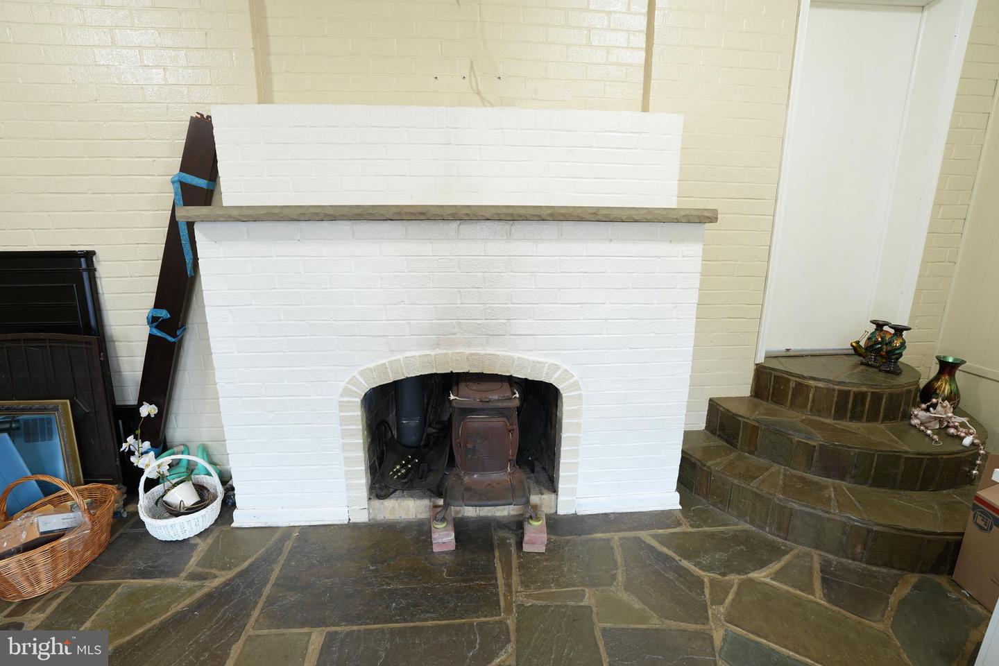 948 DISMAL HOLLOW RD, FRONT ROYAL, Virginia 22630, 3 Bedrooms Bedrooms, ,2 BathroomsBathrooms,Residential,For sale,948 DISMAL HOLLOW RD,VAWR2013104 MLS # VAWR2013104 948 DISMAL HOLLOW RD, FRONT ROYAL, Virginia 22630, 3 Bedrooms Bedrooms, ,2 BathroomsBathrooms,Residential,For sale,948 DISMAL HOLLOW RD,VAWR2013104 MLS # VAWR2013104