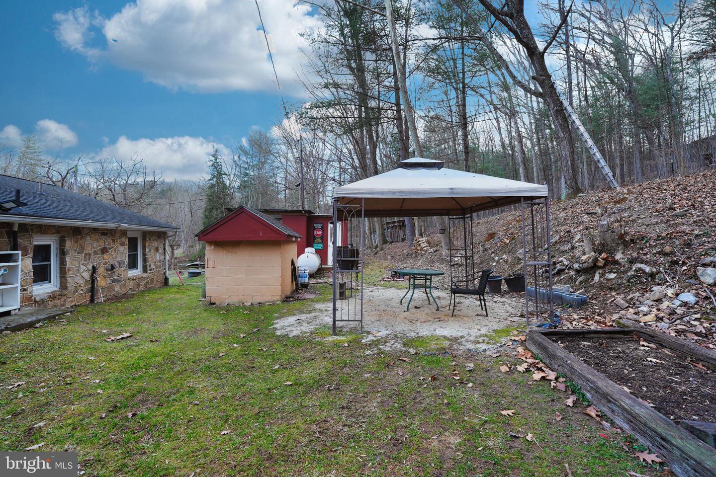 948 DISMAL HOLLOW RD, FRONT ROYAL, Virginia 22630, 3 Bedrooms Bedrooms, ,2 BathroomsBathrooms,Residential,For sale,948 DISMAL HOLLOW RD,VAWR2013104 MLS # VAWR2013104 948 DISMAL HOLLOW RD, FRONT ROYAL, Virginia 22630, 3 Bedrooms Bedrooms, ,2 BathroomsBathrooms,Residential,For sale,948 DISMAL HOLLOW RD,VAWR2013104 MLS # VAWR2013104