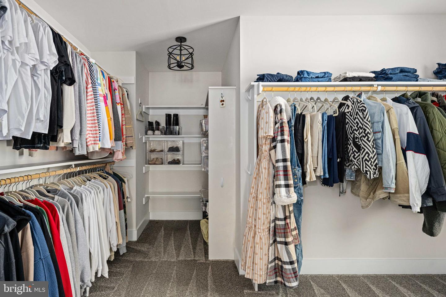 13201 BROOKE RIDGE LN, SPOTSYLVANIA, Virginia 22551, 5 Bedrooms Bedrooms, ,4 BathroomsBathrooms,Residential,For sale,13201 BROOKE RIDGE LN,VASP2038602 MLS # VASP2038602