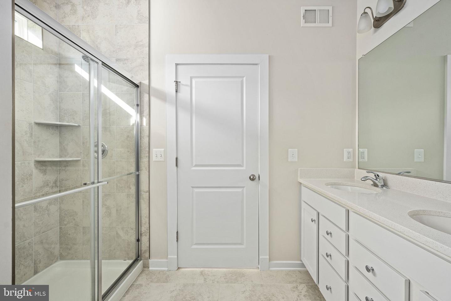 116 BEATSON ST, FREDERICKSBURG, Virginia 22401, 4 Bedrooms Bedrooms, ,3 BathroomsBathrooms,Residential,For sale,116 BEATSON ST,VAFB2009502 MLS # VAFB2009502