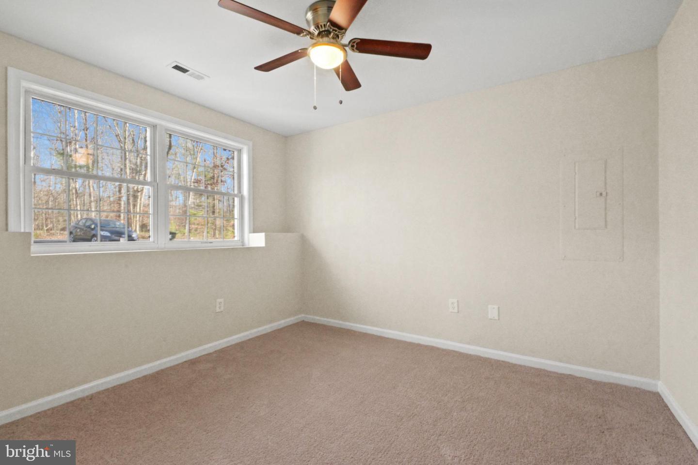 821 CAMPERS LN, RUTHER GLEN, Virginia 22546, 4 Bedrooms Bedrooms, 7 Rooms Rooms,3 BathroomsBathrooms,Residential,For sale,821 CAMPERS LN,VACV2009390 MLS # VACV2009390