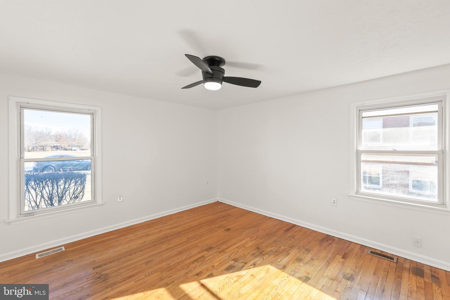 120 AMELIA AVE, STEPHENS CITY, Virginia 22655, 4 Bedrooms Bedrooms, ,2 BathroomsBathrooms,Residential,For sale,120 AMELIA AVE,VAFV2038858 MLS # VAFV2038858