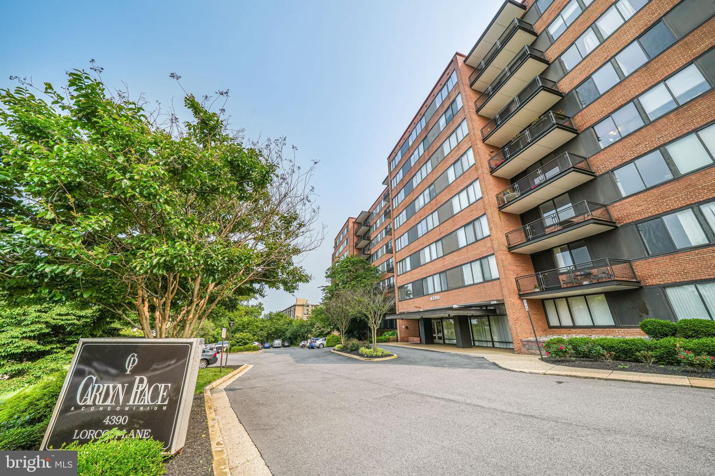 4390 LORCOM LN #810, ARLINGTON, Virginia 22207, 2 Bedrooms Bedrooms, ,1 BathroomBathrooms,Residential,For sale,4390 LORCOM LN #810,VAAR2067704 MLS # VAAR2067704