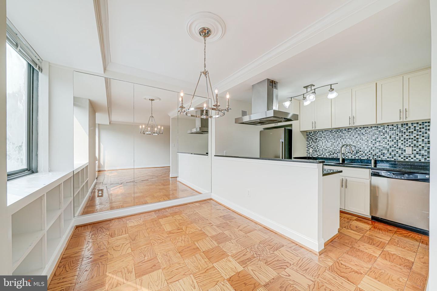 4390 LORCOM LN #810, ARLINGTON, Virginia 22207, 2 Bedrooms Bedrooms, ,1 BathroomBathrooms,Residential,For sale,4390 LORCOM LN #810,VAAR2067704 MLS # VAAR2067704