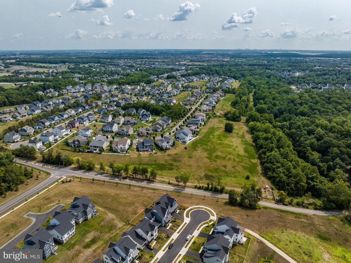 41490 BEDFORD FALLS CT, ALDIE, Virginia 20105, 5 Bedrooms Bedrooms, ,4 BathroomsBathrooms,Residential,For sale,41490 BEDFORD FALLS CT,VALO2113890 MLS # VALO2113890