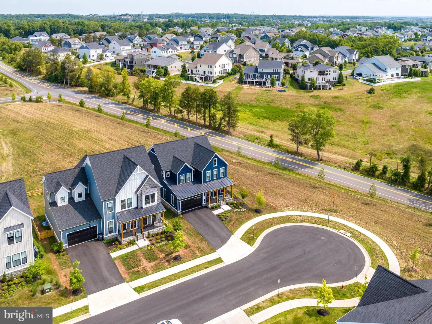 41490 BEDFORD FALLS CT, ALDIE, Virginia 20105, 5 Bedrooms Bedrooms, ,4 BathroomsBathrooms,Residential,For sale,41490 BEDFORD FALLS CT,VALO2113890 MLS # VALO2113890