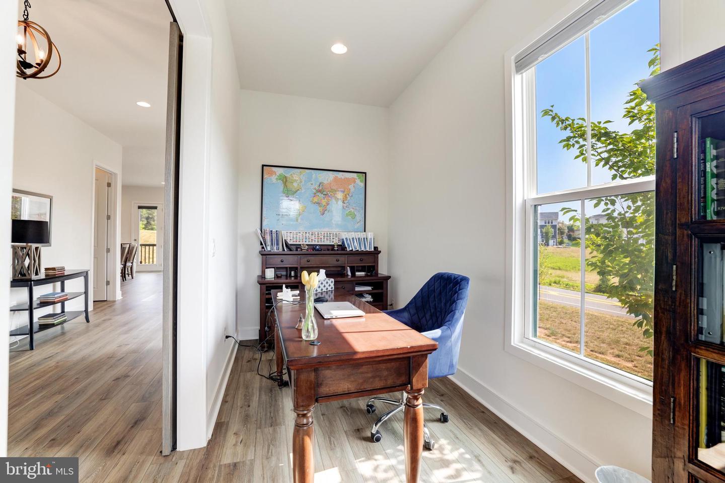 41490 BEDFORD FALLS CT, ALDIE, Virginia 20105, 5 Bedrooms Bedrooms, ,4 BathroomsBathrooms,Residential,For sale,41490 BEDFORD FALLS CT,VALO2113890 MLS # VALO2113890