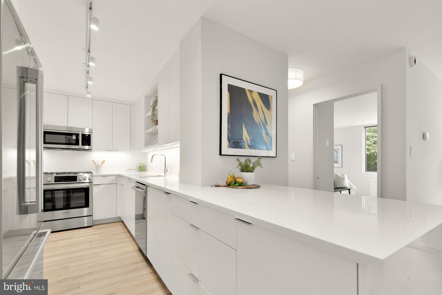 2939 VAN NESS ST NW #422, WASHINGTON, District Of Columbia 20008, 1 Bedroom Bedrooms, ,1 BathroomBathrooms,Residential,For sale,2939 VAN NESS ST NW #422,DCDC2241200 MLS # DCDC2241200