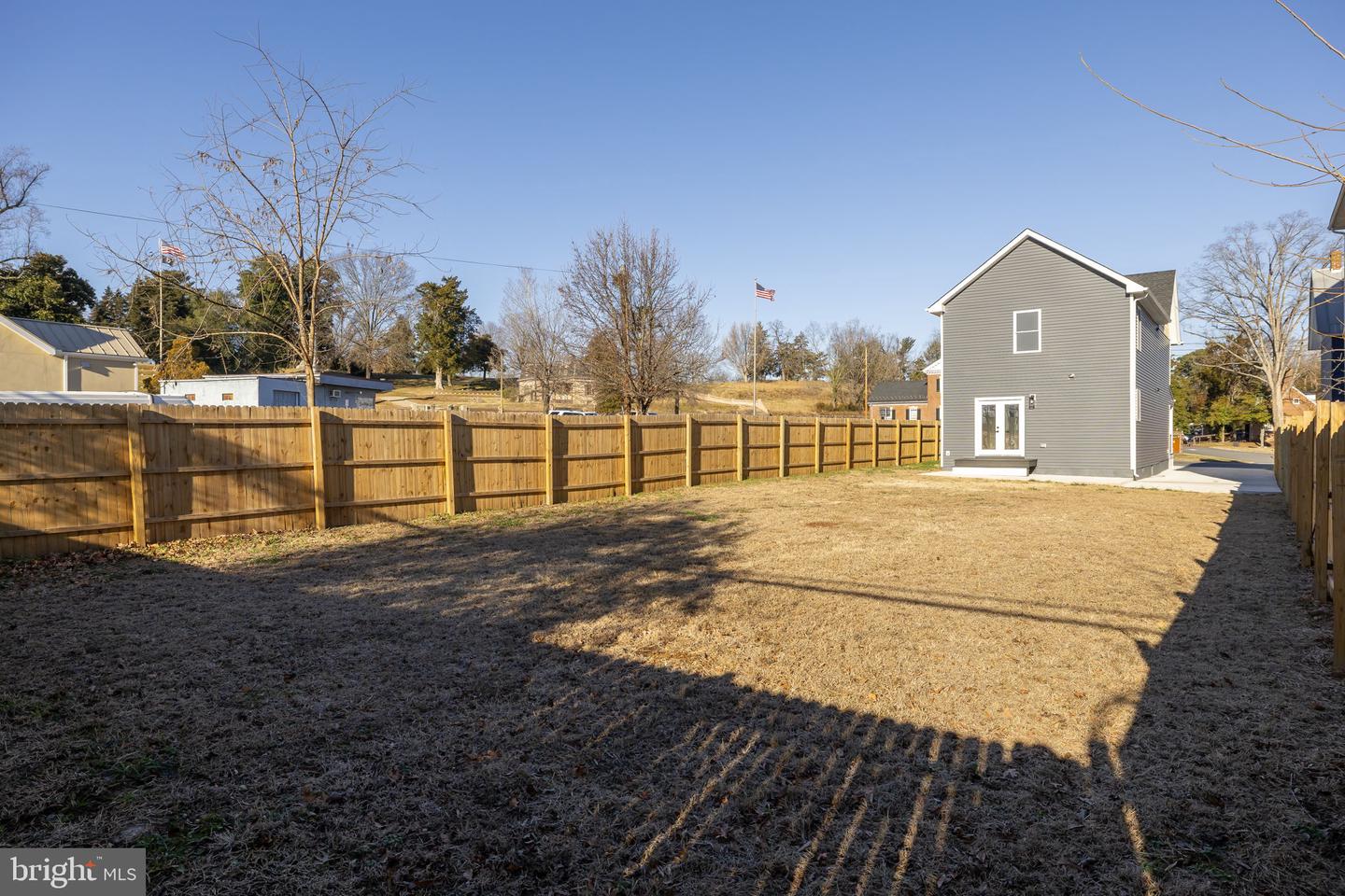 1008 LAFAYETTE BLVD, FREDERICKSBURG, Virginia 22401, 3 Bedrooms Bedrooms, 8 Rooms Rooms,2 BathroomsBathrooms,Residential,For sale,1008 LAFAYETTE BLVD,VAFB2009520 MLS # VAFB2009520