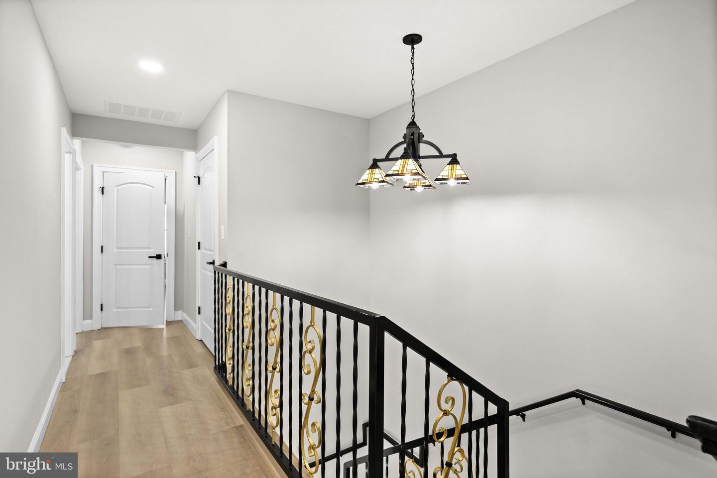 1008 LAFAYETTE BLVD, FREDERICKSBURG, Virginia 22401, 3 Bedrooms Bedrooms, 8 Rooms Rooms,2 BathroomsBathrooms,Residential,For sale,1008 LAFAYETTE BLVD,VAFB2009520 MLS # VAFB2009520