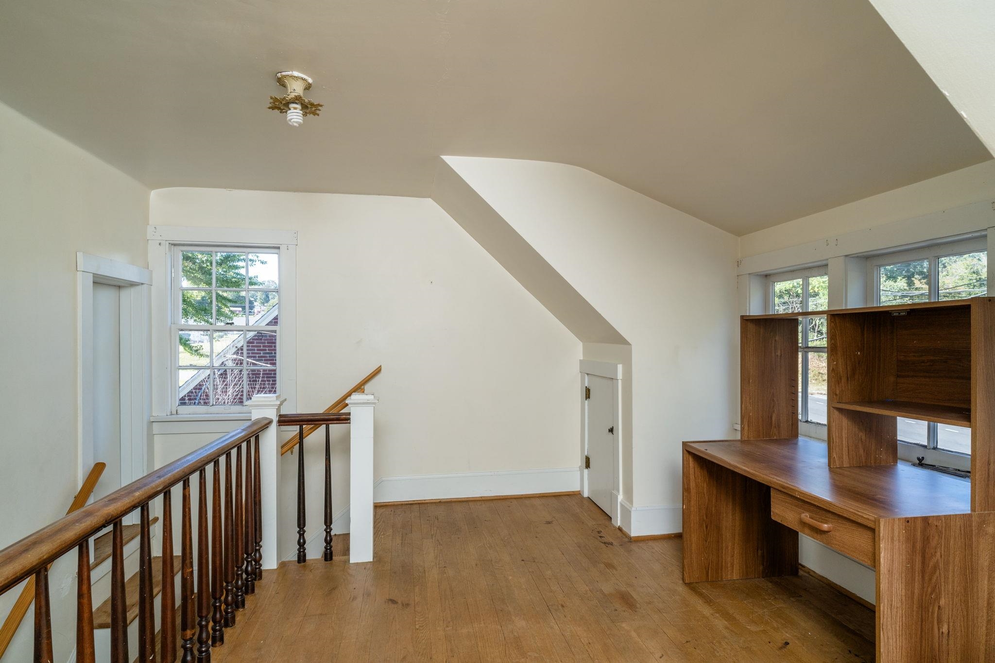 1110 CHURCHVILLE AVE, STAUNTON, Virginia 24401, ,Commercial,1110 CHURCHVILLE AVE,672440 MLS # 672440