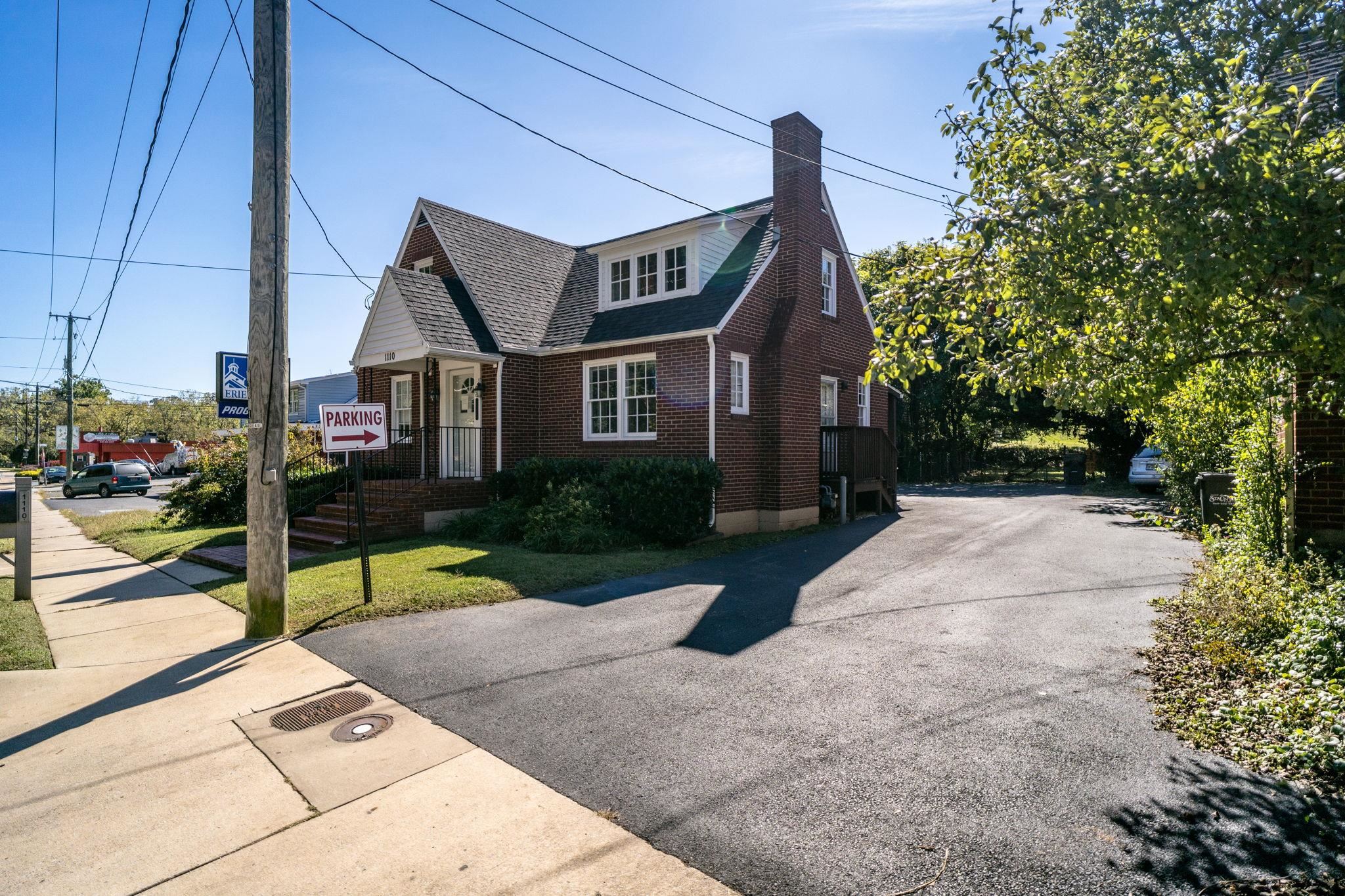 1110 CHURCHVILLE AVE, STAUNTON, Virginia 24401, ,Commercial,1110 CHURCHVILLE AVE,672440 MLS # 672440