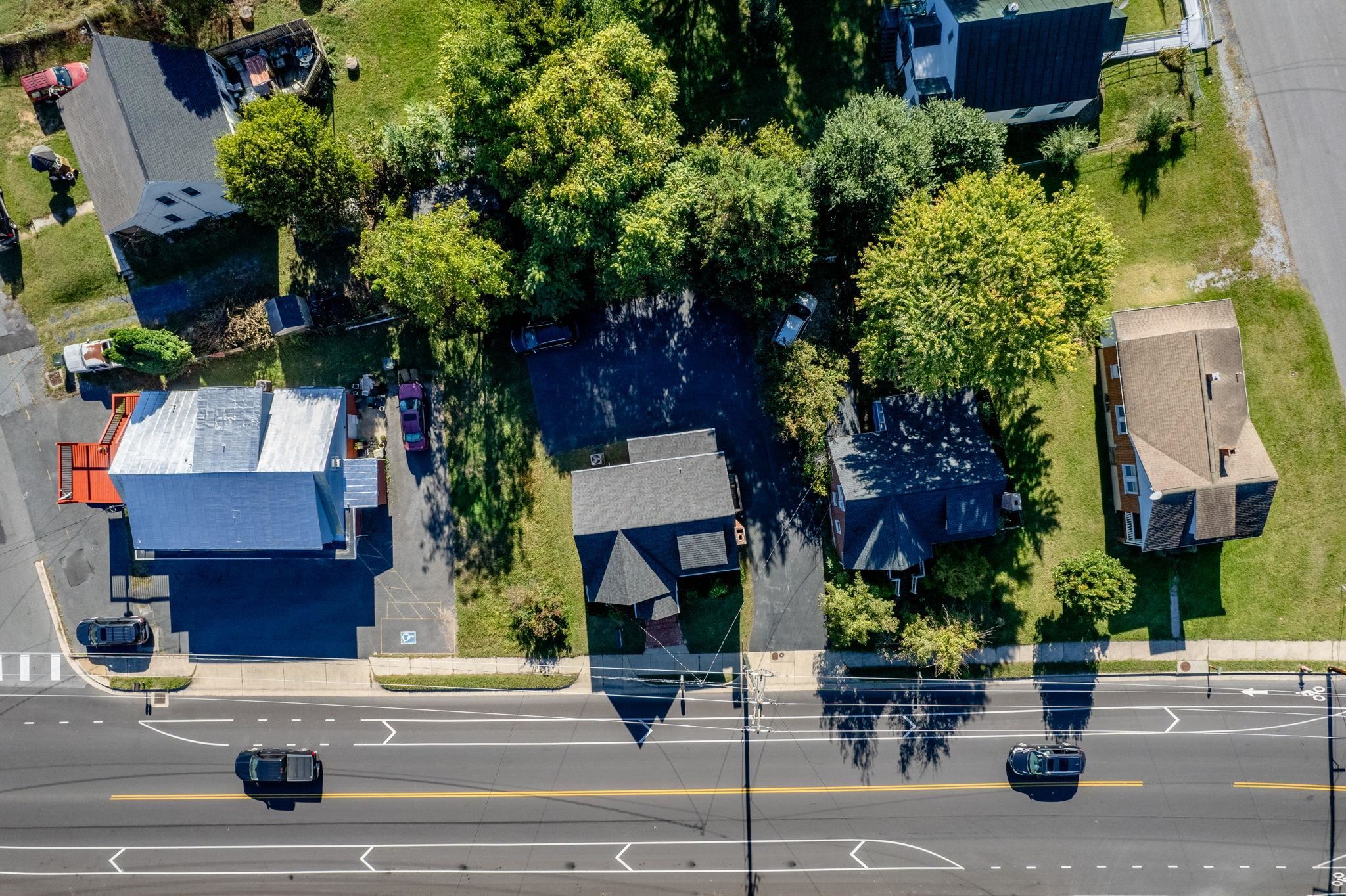 1110 CHURCHVILLE AVE, STAUNTON, Virginia 24401, ,Commercial,1110 CHURCHVILLE AVE,672440 MLS # 672440