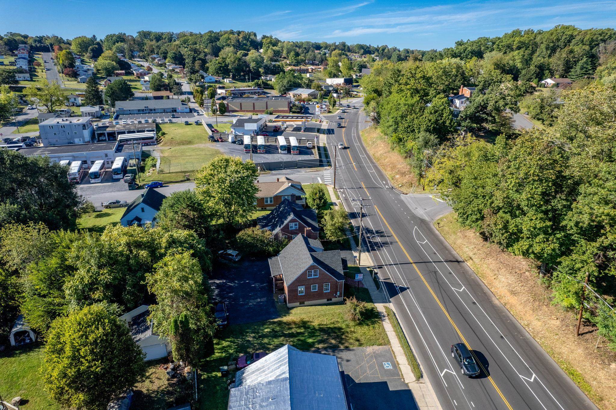 1110 CHURCHVILLE AVE, STAUNTON, Virginia 24401, ,Commercial,1110 CHURCHVILLE AVE,672440 MLS # 672440