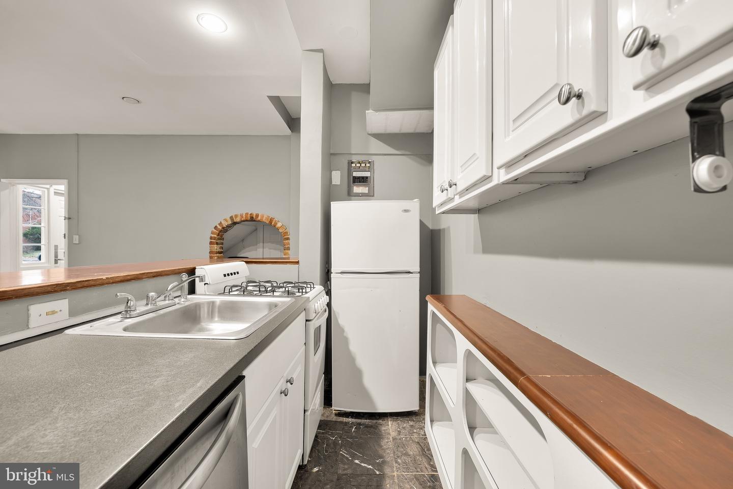 500 9TH ST SE, WASHINGTON, District Of Columbia 20003, ,Land,For sale,500 9TH ST SE,DCDC2241226 MLS # DCDC2241226