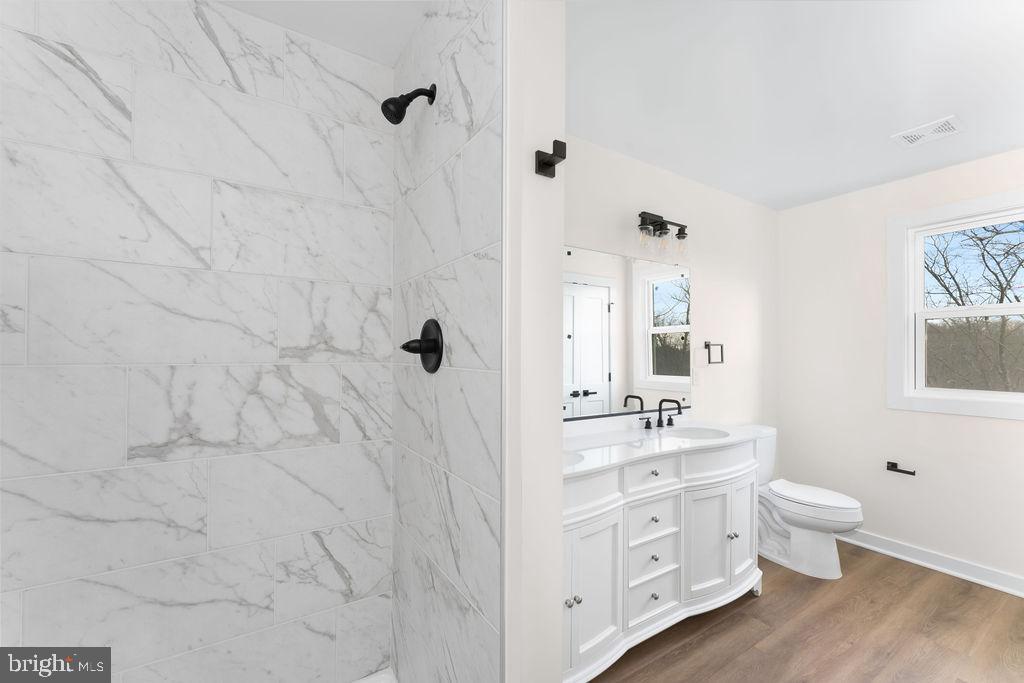 1086 REYNOLDS ROAD, CROSS JUNCTION, Virginia 22625, 4 Bedrooms Bedrooms, ,2 BathroomsBathrooms,Residential,For sale,1086 REYNOLDS ROAD,VAFV2036552 MLS # VAFV2036552