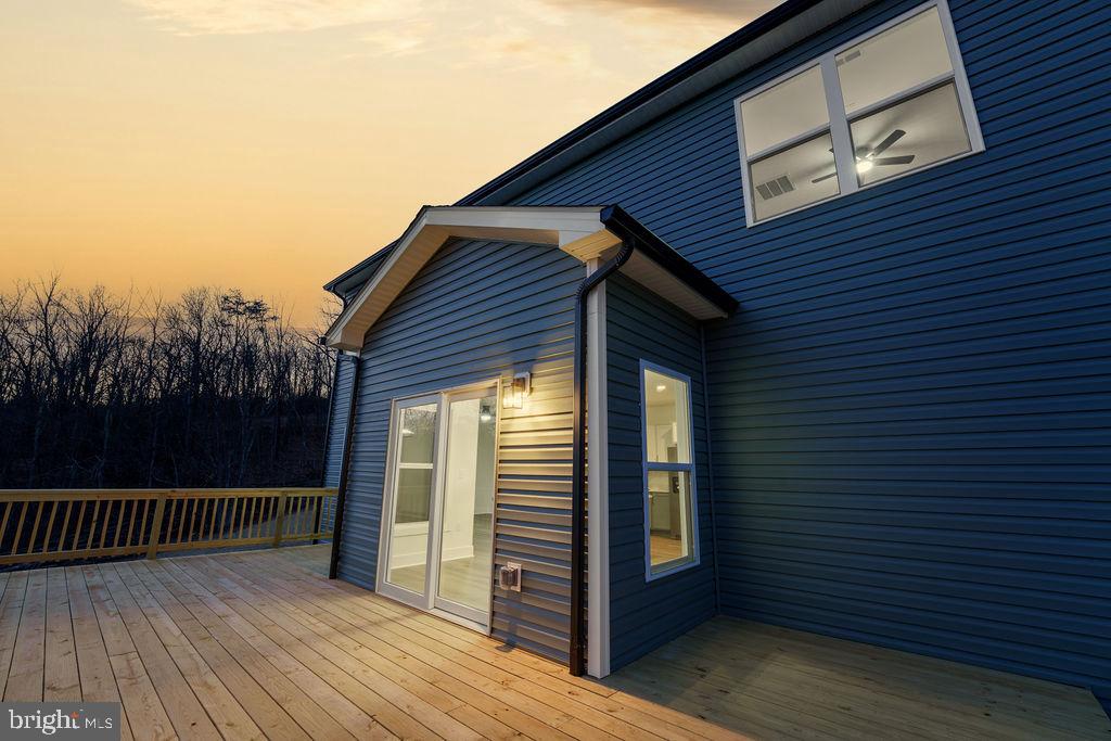 1086 REYNOLDS ROAD, CROSS JUNCTION, Virginia 22625, 4 Bedrooms Bedrooms, ,2 BathroomsBathrooms,Residential,For sale,1086 REYNOLDS ROAD,VAFV2036552 MLS # VAFV2036552