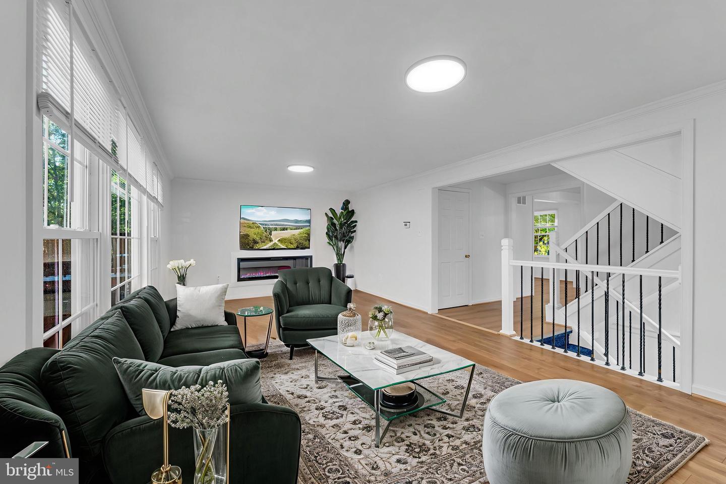 13115 VINEYARD WAY, WOODBRIDGE, Virginia 22191, 4 Bedrooms Bedrooms, ,3 BathroomsBathrooms,Residential,For sale,13115 VINEYARD WAY,VAPW2105840 MLS # VAPW2105840