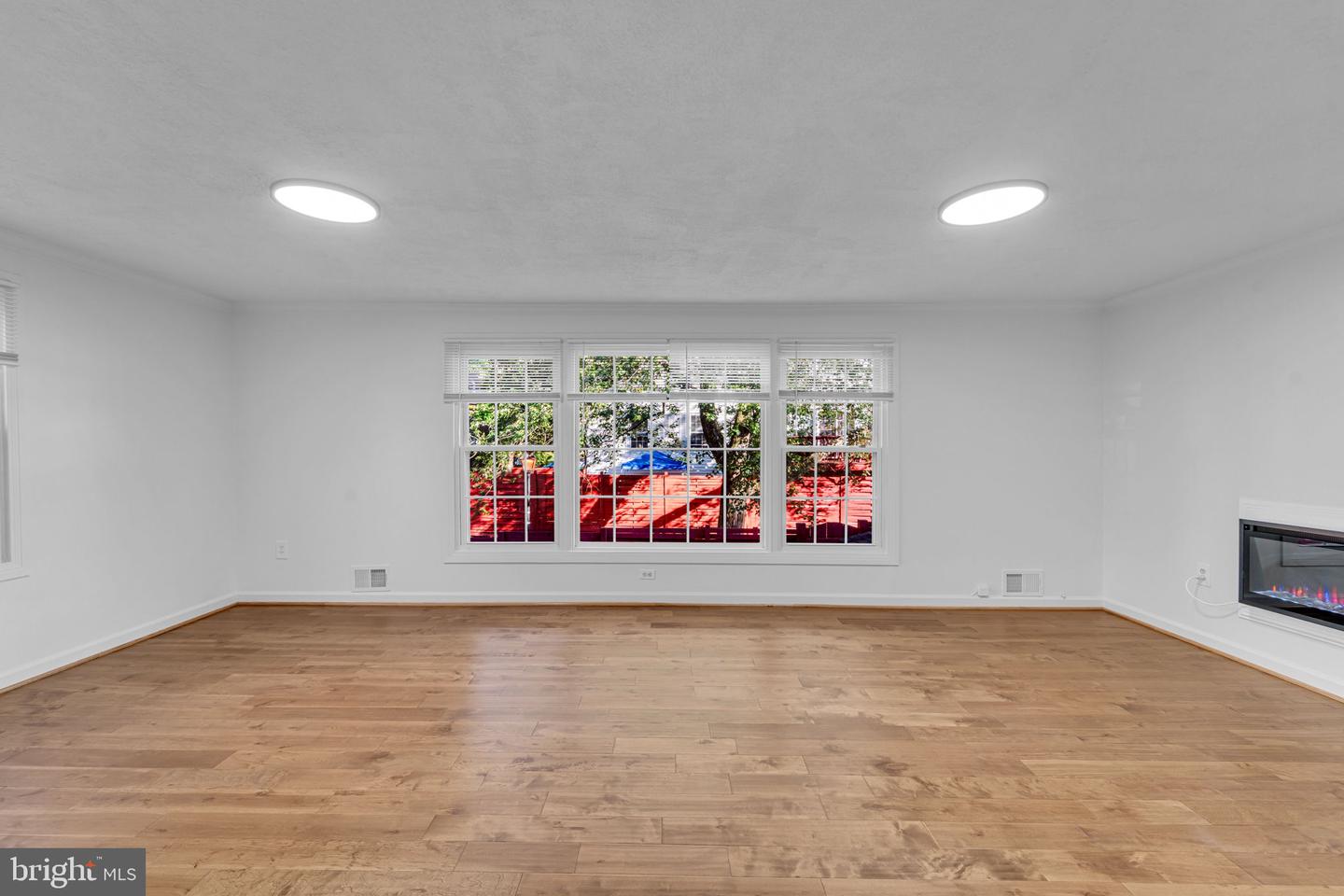 13115 VINEYARD WAY, WOODBRIDGE, Virginia 22191, 4 Bedrooms Bedrooms, ,3 BathroomsBathrooms,Residential,For sale,13115 VINEYARD WAY,VAPW2105840 MLS # VAPW2105840