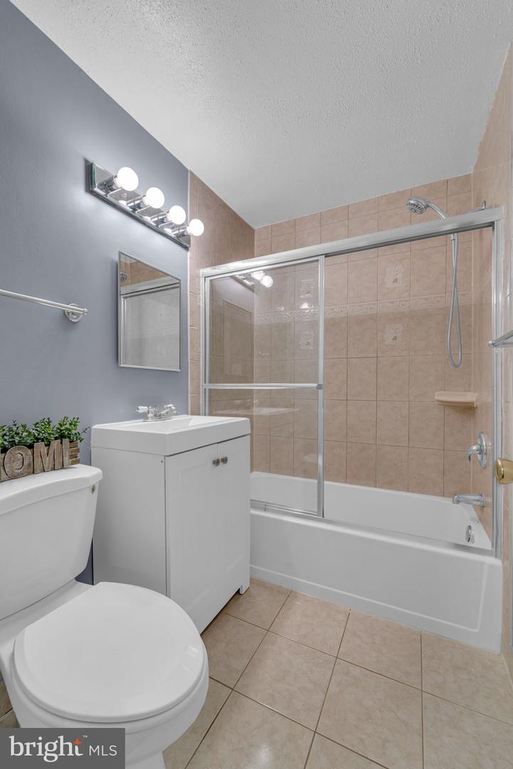 13115 VINEYARD WAY, WOODBRIDGE, Virginia 22191, 4 Bedrooms Bedrooms, ,3 BathroomsBathrooms,Residential,For sale,13115 VINEYARD WAY,VAPW2105840 MLS # VAPW2105840