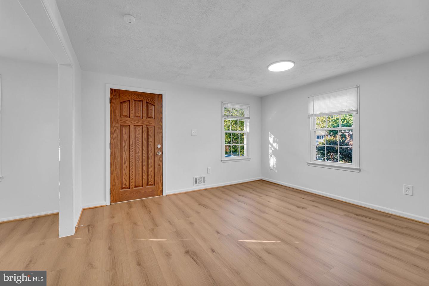 13115 VINEYARD WAY, WOODBRIDGE, Virginia 22191, 4 Bedrooms Bedrooms, ,3 BathroomsBathrooms,Residential,For sale,13115 VINEYARD WAY,VAPW2105840 MLS # VAPW2105840