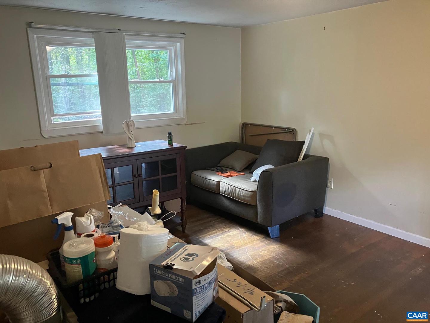 8203 CHESTNUT GROVE RD, ESMONT, Virginia 22937, 3 Bedrooms Bedrooms, ,1 BathroomBathrooms,Residential,For sale,8203 CHESTNUT GROVE RD,670070 MLS # 670070