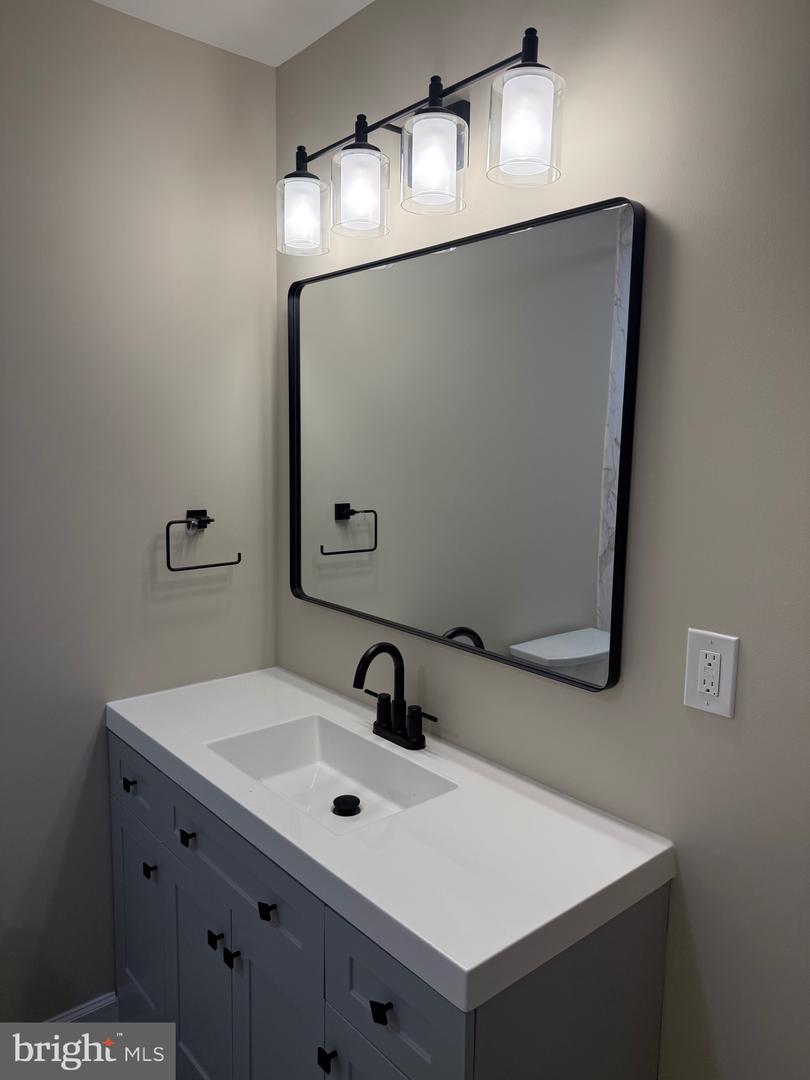 3903 SWANSON CT, FREDERICKSBURG, Virginia 22408, 4 Bedrooms Bedrooms, ,2 BathroomsBathrooms,Residential,For sale,3903 SWANSON CT,VASP2037136 MLS # VASP2037136