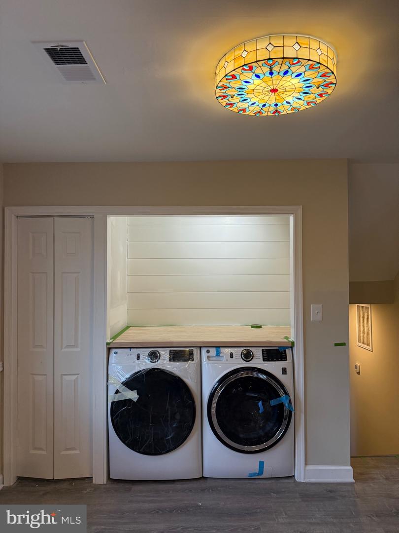 3903 SWANSON CT, FREDERICKSBURG, Virginia 22408, 4 Bedrooms Bedrooms, ,2 BathroomsBathrooms,Residential,For sale,3903 SWANSON CT,VASP2037136 MLS # VASP2037136