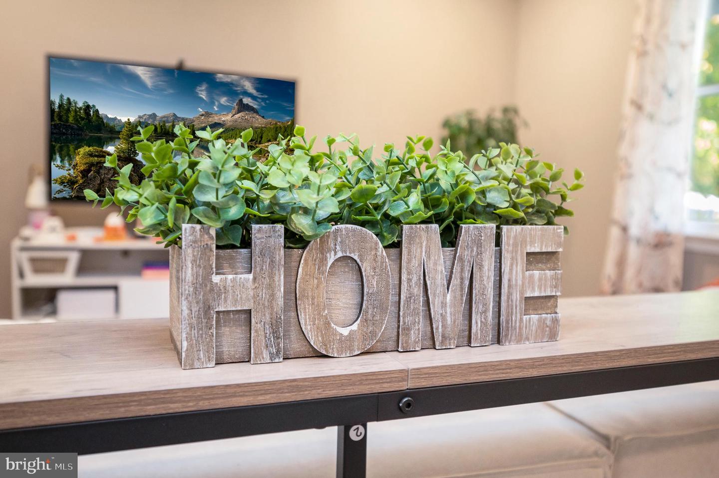 12503 FLOCK CT, SPOTSYLVANIA, Virginia 22551, 4 Bedrooms Bedrooms, 9 Rooms Rooms,3 BathroomsBathrooms,Residential,For sale,12503 FLOCK CT,VASP2037162 MLS # VASP2037162