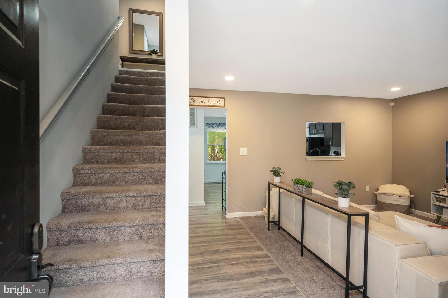 12503 FLOCK CT, SPOTSYLVANIA, Virginia 22551, 4 Bedrooms Bedrooms, 9 Rooms Rooms,3 BathroomsBathrooms,Residential,For sale,12503 FLOCK CT,VASP2037162 MLS # VASP2037162