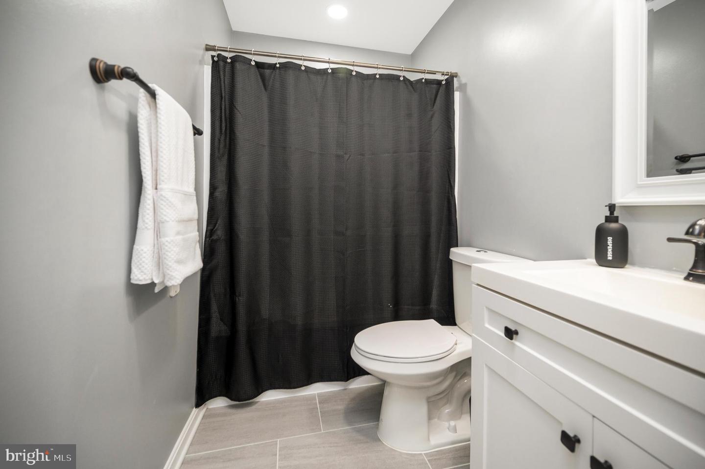 12503 FLOCK CT, SPOTSYLVANIA, Virginia 22551, 4 Bedrooms Bedrooms, 9 Rooms Rooms,3 BathroomsBathrooms,Residential,For sale,12503 FLOCK CT,VASP2037162 MLS # VASP2037162