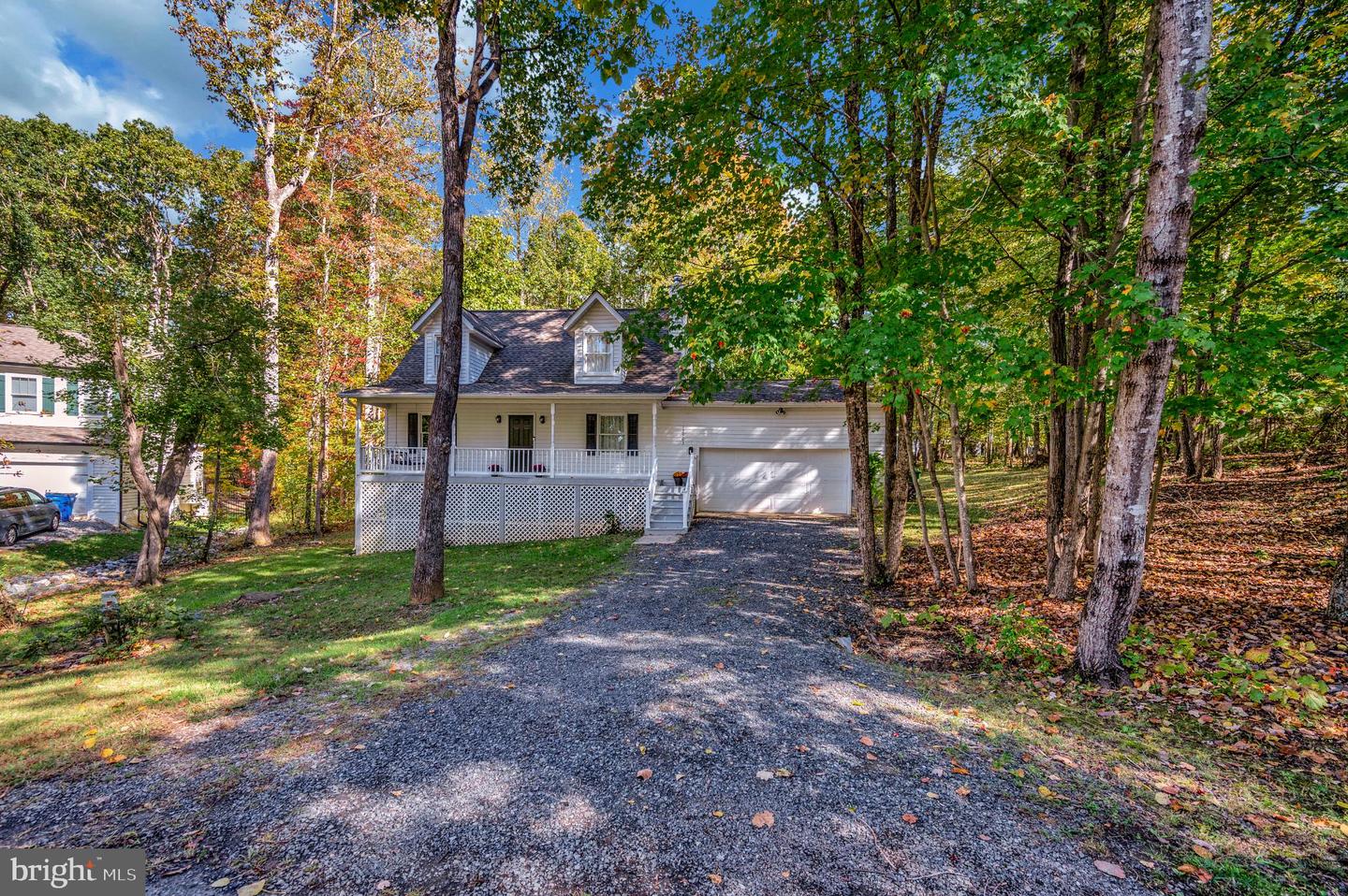 12503 FLOCK CT, SPOTSYLVANIA, Virginia 22551, 4 Bedrooms Bedrooms, 9 Rooms Rooms,3 BathroomsBathrooms,Residential,For sale,12503 FLOCK CT,VASP2037162 MLS # VASP2037162