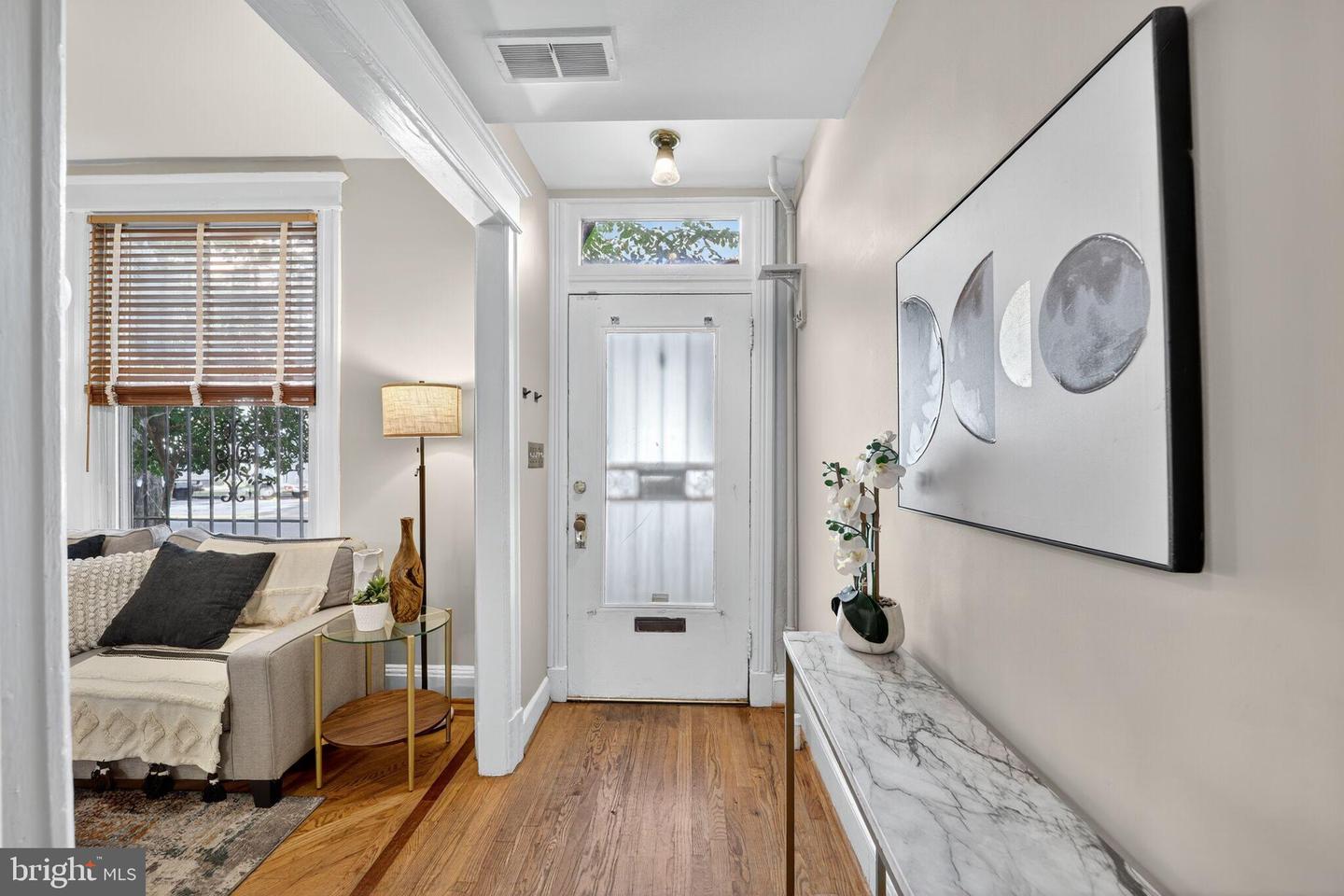 1642 FLORIDA AVE NW, WASHINGTON, District Of Columbia 20009, 3 Bedrooms Bedrooms, ,1 BathroomBathrooms,Residential,For sale,1642 FLORIDA AVE NW,DCDC2229020 MLS # DCDC2229020