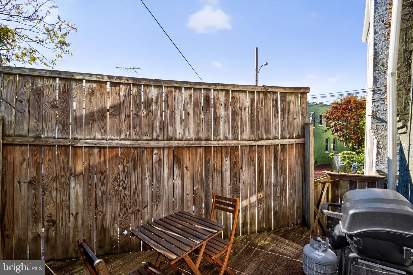 1642 FLORIDA AVE NW, WASHINGTON, District Of Columbia 20009, 3 Bedrooms Bedrooms, ,1 BathroomBathrooms,Residential,For sale,1642 FLORIDA AVE NW,DCDC2229020 MLS # DCDC2229020