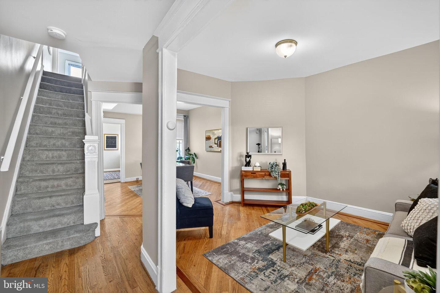 1642 FLORIDA AVE NW, WASHINGTON, District Of Columbia 20009, 3 Bedrooms Bedrooms, ,1 BathroomBathrooms,Residential,For sale,1642 FLORIDA AVE NW,DCDC2229020 MLS # DCDC2229020