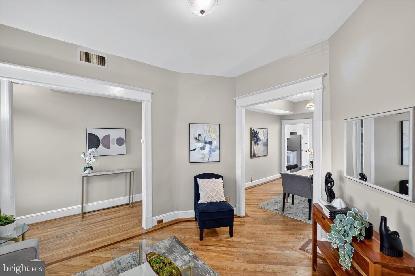 1642 FLORIDA AVE NW, WASHINGTON, District Of Columbia 20009, 3 Bedrooms Bedrooms, ,1 BathroomBathrooms,Residential,For sale,1642 FLORIDA AVE NW,DCDC2229020 MLS # DCDC2229020