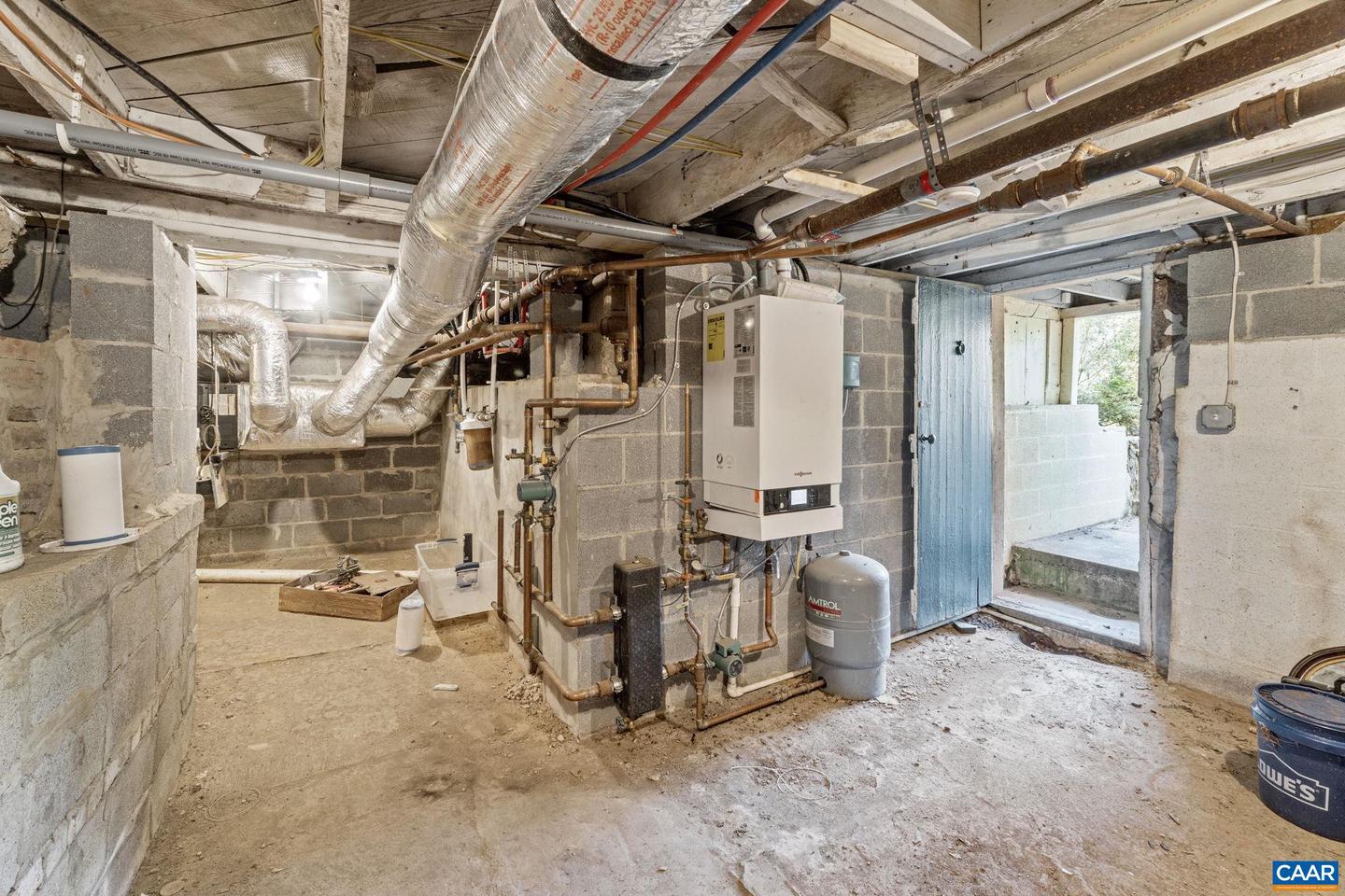 5515 GORDONSVILLE RD, KESWICK, Virginia 22947, 3 Bedrooms Bedrooms, ,2 BathroomsBathrooms,Residential,For sale,5515 GORDONSVILLE RD,670437 MLS # 670437