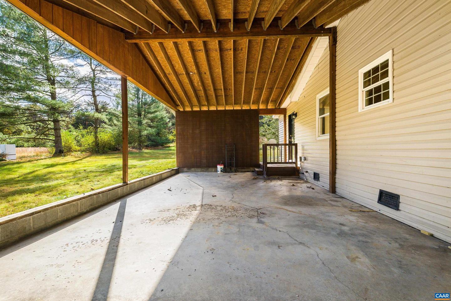 16831 RUNIONS CREEK RD, BROADWAY, Virginia 22815, 2 Bedrooms Bedrooms, ,1 BathroomBathrooms,Residential,For sale,16831 RUNIONS CREEK RD,670509 MLS # 670509