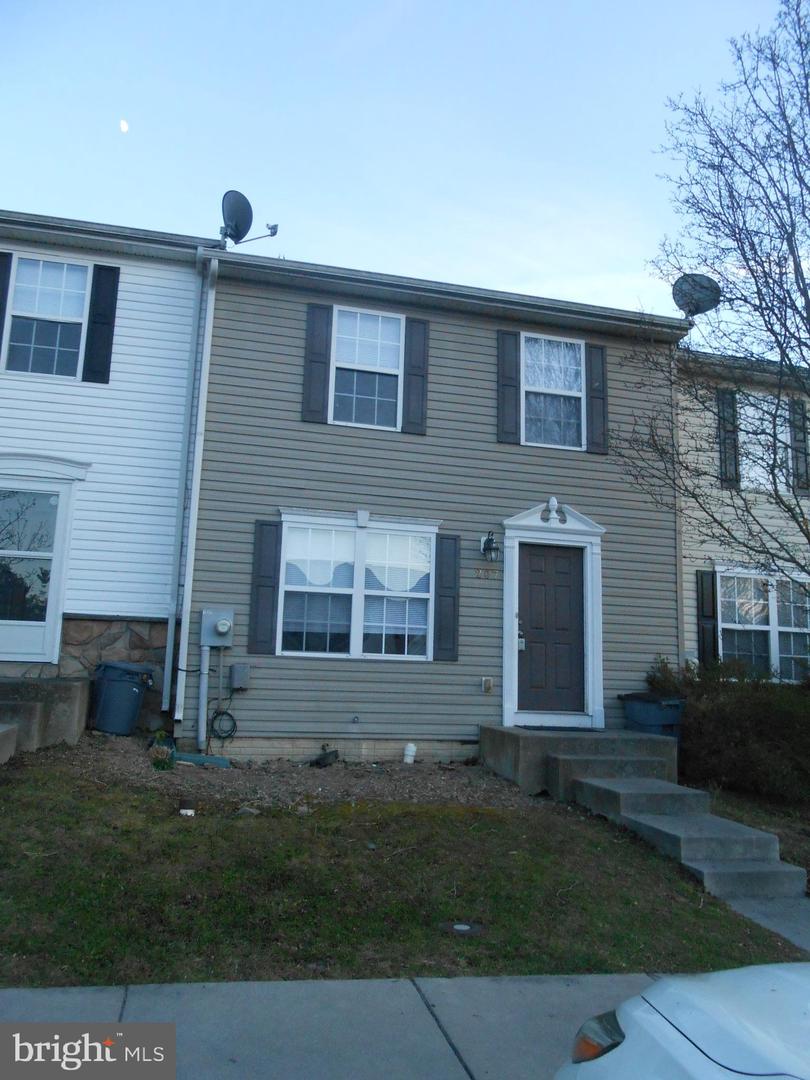 207 EASTSIDE, WINCHESTER, Virginia 22602, 4 Bedrooms Bedrooms, ,3 BathroomsBathrooms,Residential,For sale,207 EASTSIDE,VAFV2037926 MLS # VAFV2037926 207 EASTSIDE, WINCHESTER, Virginia 22602, 4 Bedrooms Bedrooms, ,3 BathroomsBathrooms,Residential,For sale,207 EASTSIDE,VAFV2037926 MLS # VAFV2037926