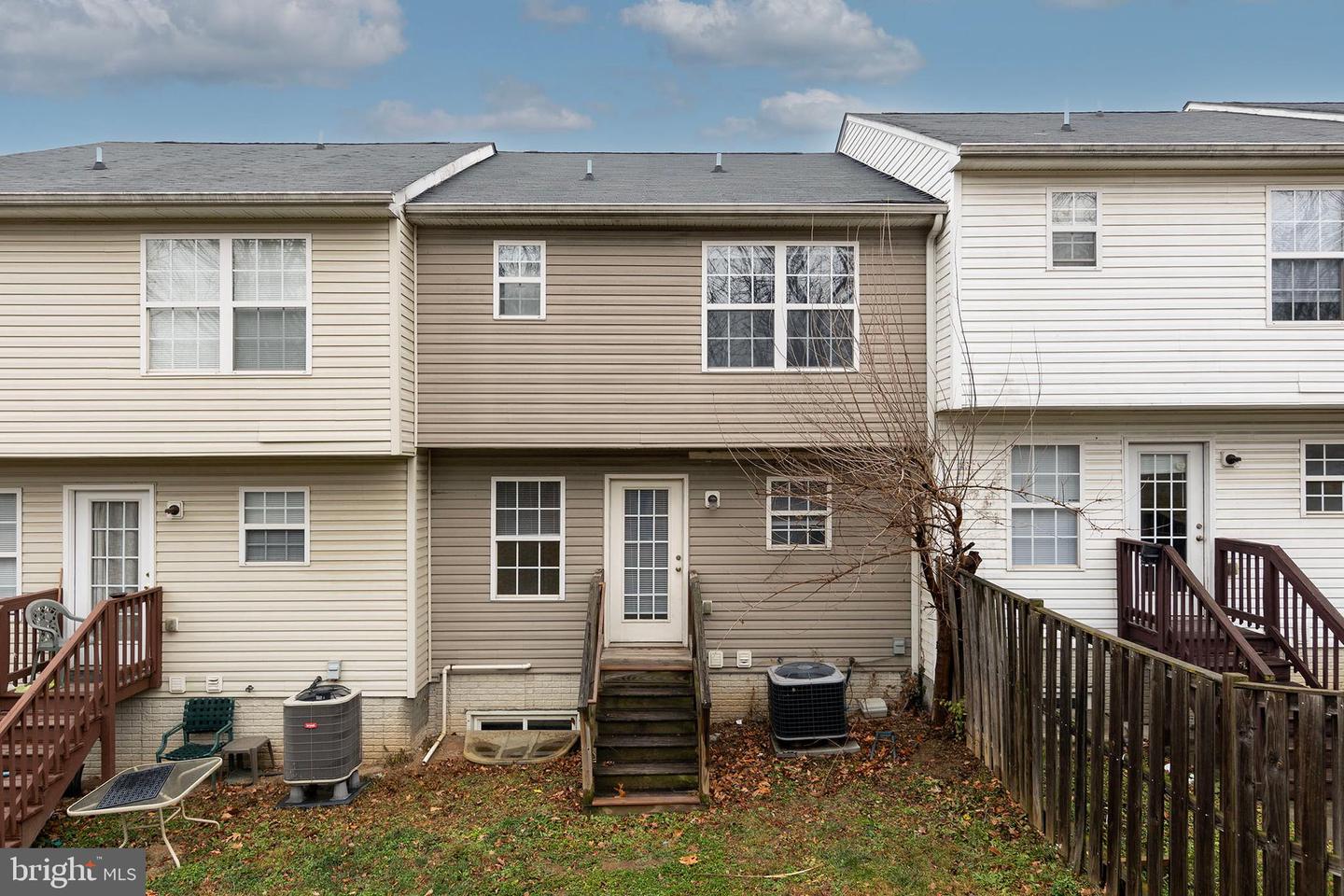 207 EASTSIDE, WINCHESTER, Virginia 22602, 4 Bedrooms Bedrooms, ,3 BathroomsBathrooms,Residential,For sale,207 EASTSIDE,VAFV2037926 MLS # VAFV2037926 207 EASTSIDE, WINCHESTER, Virginia 22602, 4 Bedrooms Bedrooms, ,3 BathroomsBathrooms,Residential,For sale,207 EASTSIDE,VAFV2037926 MLS # VAFV2037926