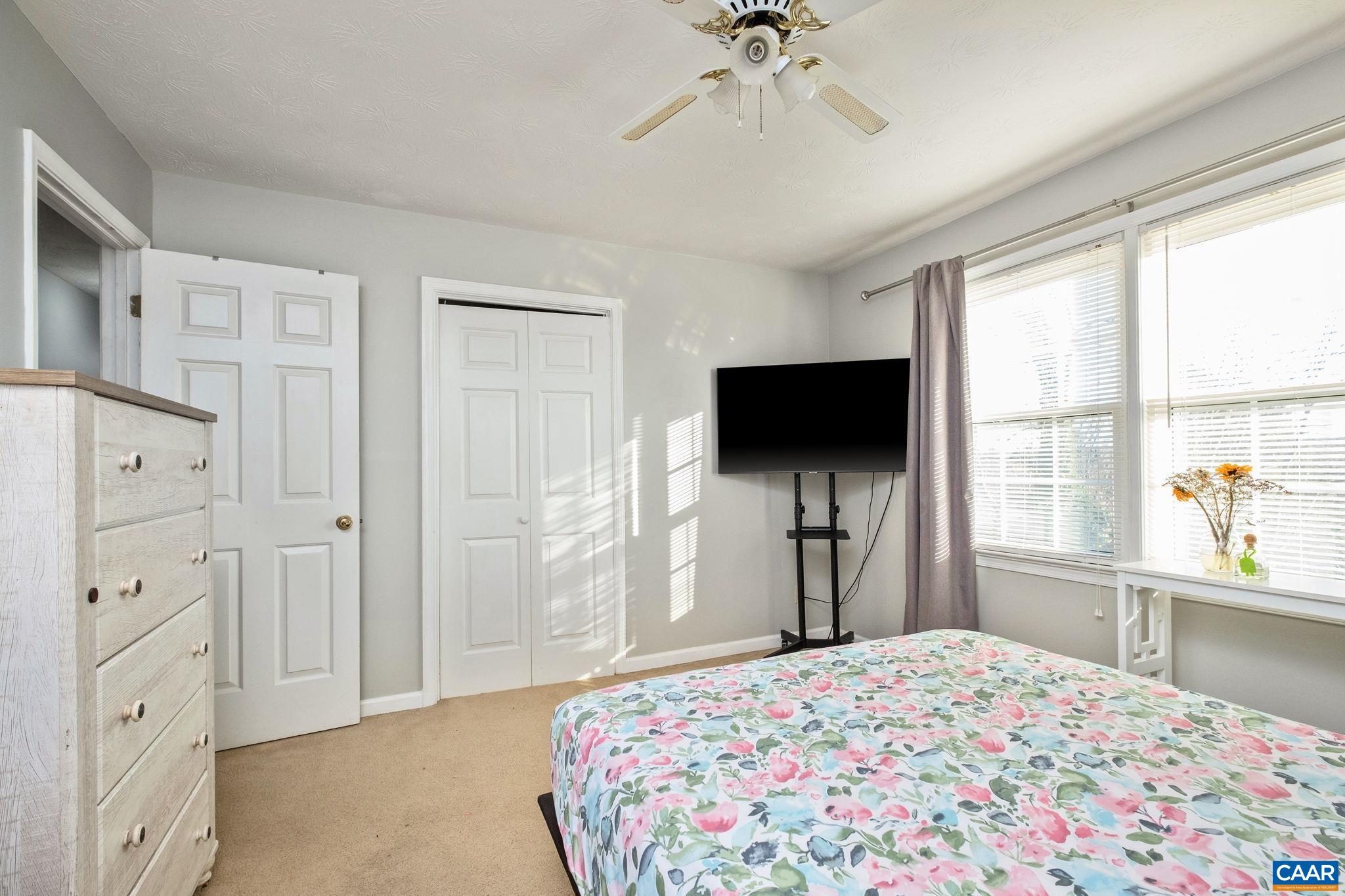 619 ESSEX DR, STAUNTON, Virginia 24401, 3 Bedrooms Bedrooms, ,2 BathroomsBathrooms,Residential,619 ESSEX DR,671771 MLS # 671771