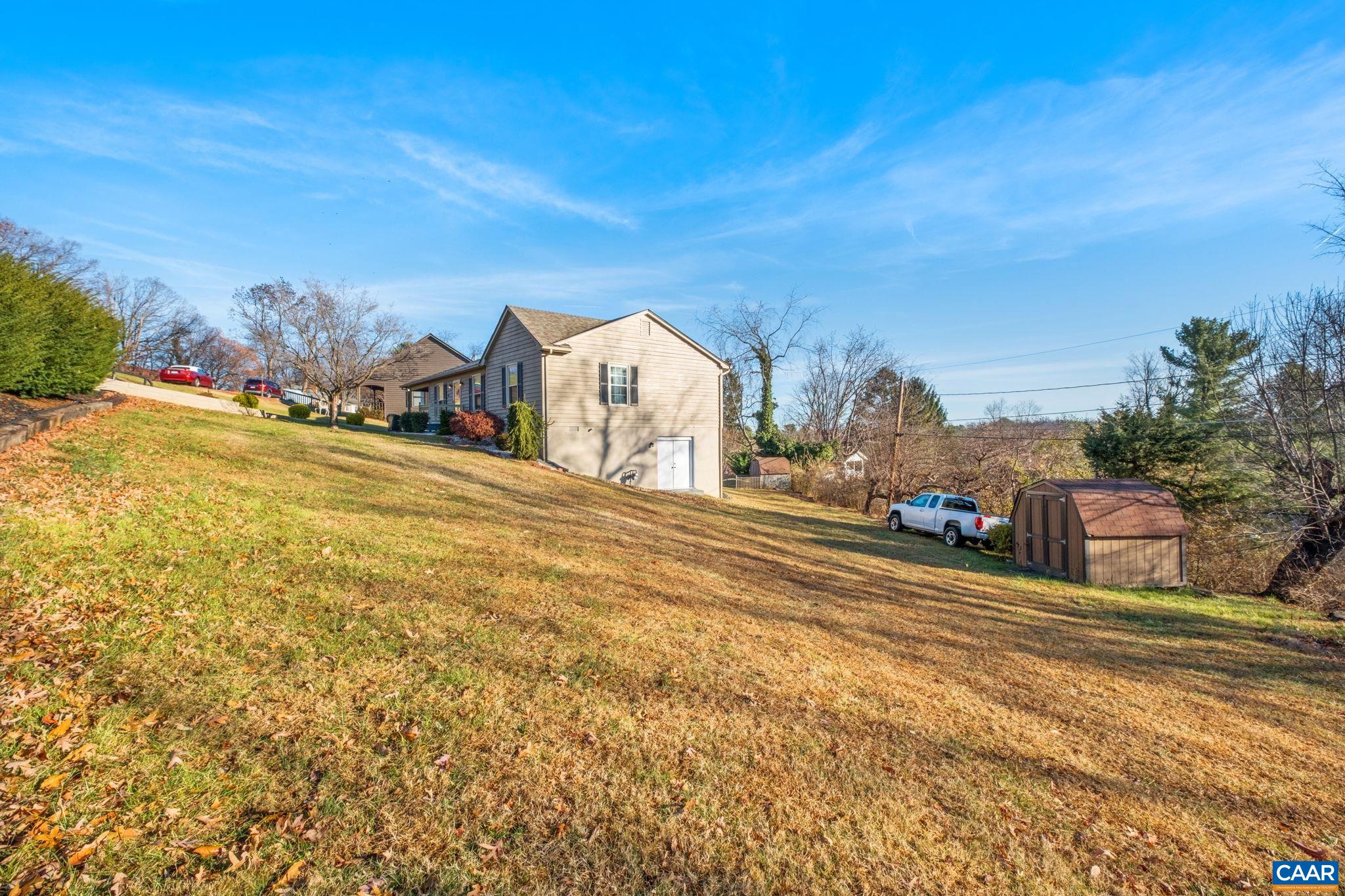 619 ESSEX DR, STAUNTON, Virginia 24401, 3 Bedrooms Bedrooms, ,2 BathroomsBathrooms,Residential,619 ESSEX DR,671771 MLS # 671771