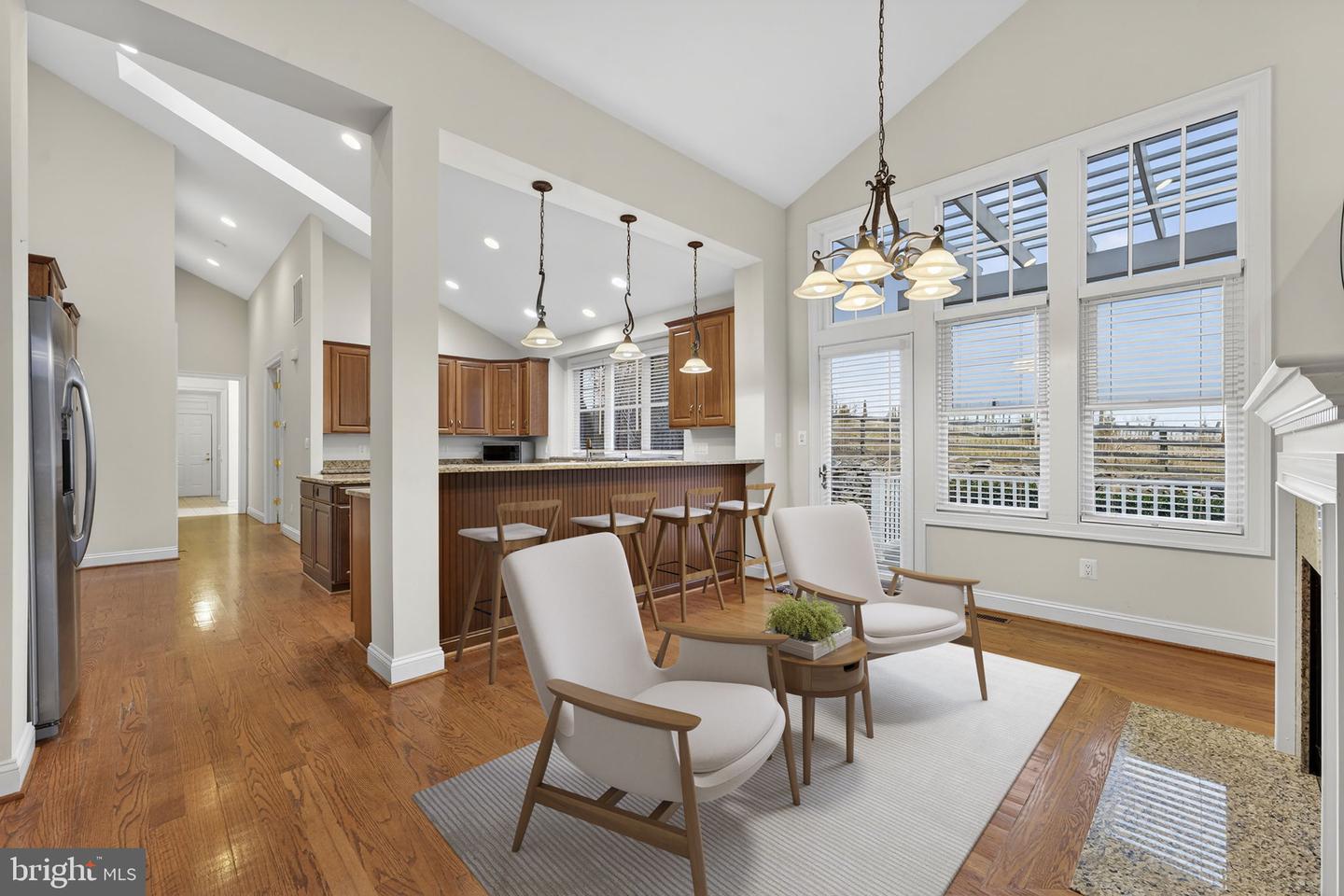 35047 SNICKERSVILLE TPKE, ROUND HILL, Virginia 20141, 4 Bedrooms Bedrooms, ,4 BathroomsBathrooms,Residential,For sale,35047 SNICKERSVILLE TPKE,VALO2111172 MLS # VALO2111172