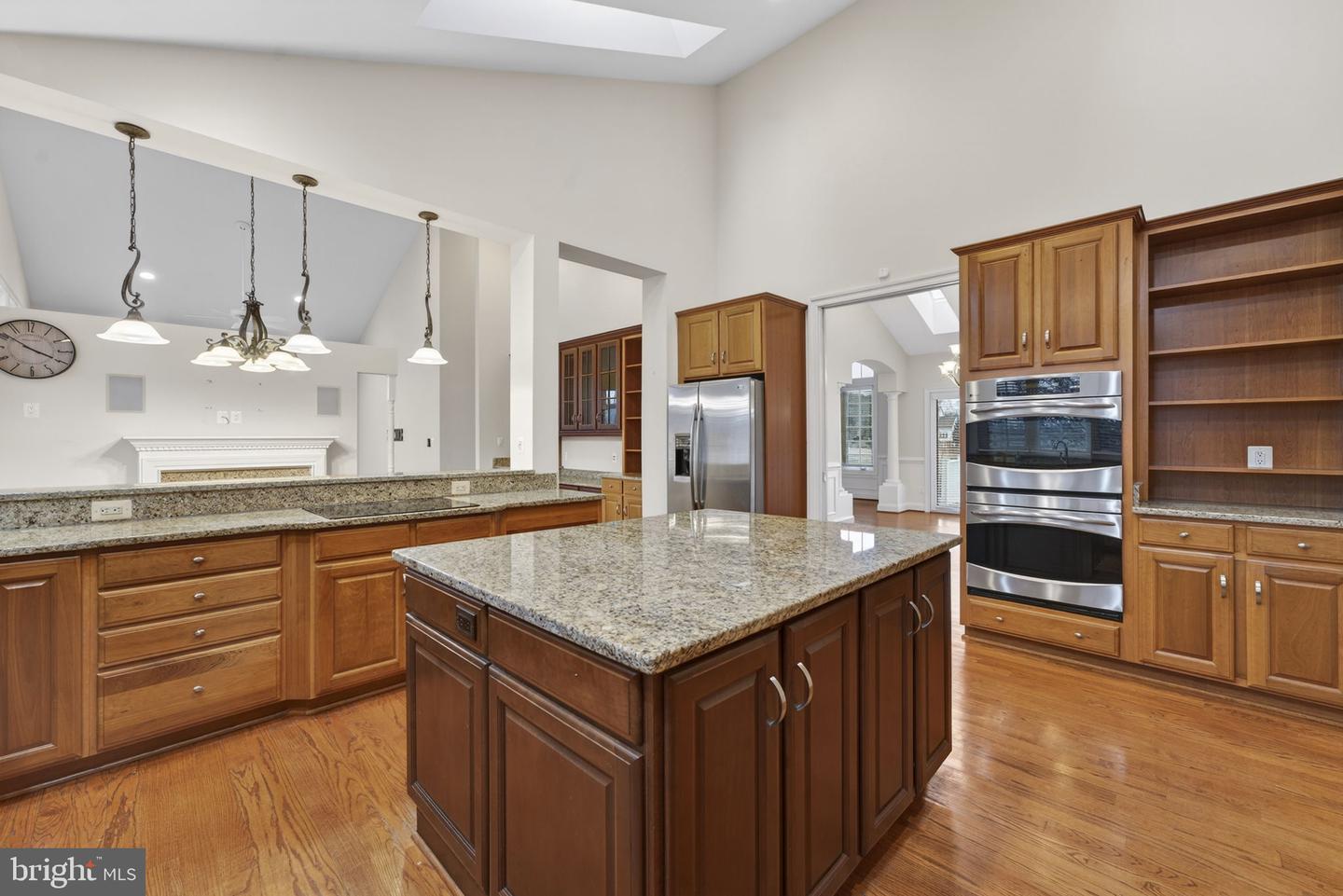 35047 SNICKERSVILLE TPKE, ROUND HILL, Virginia 20141, 4 Bedrooms Bedrooms, ,4 BathroomsBathrooms,Residential,For sale,35047 SNICKERSVILLE TPKE,VALO2111172 MLS # VALO2111172