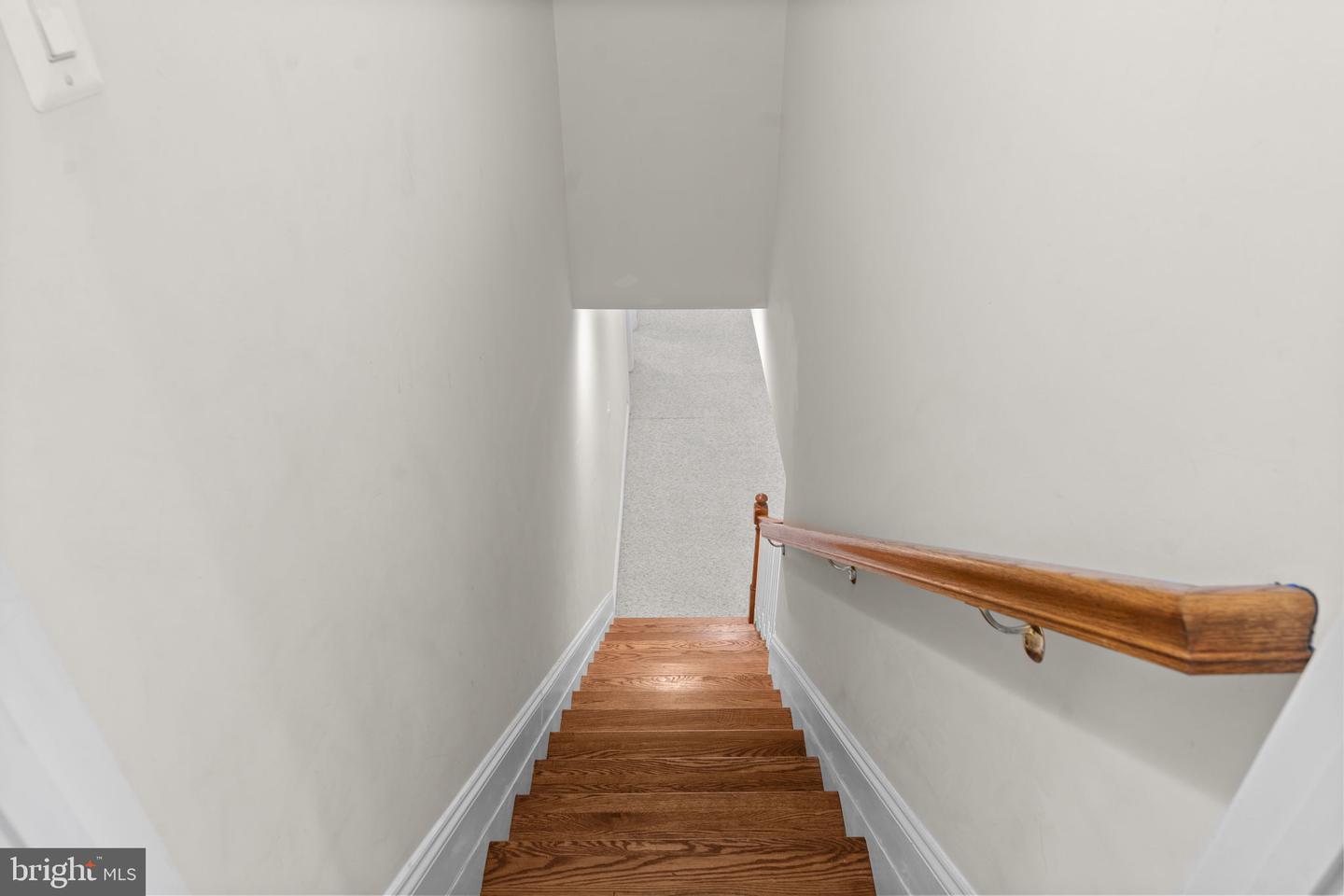 35047 SNICKERSVILLE TPKE, ROUND HILL, Virginia 20141, 4 Bedrooms Bedrooms, ,4 BathroomsBathrooms,Residential,For sale,35047 SNICKERSVILLE TPKE,VALO2111172 MLS # VALO2111172