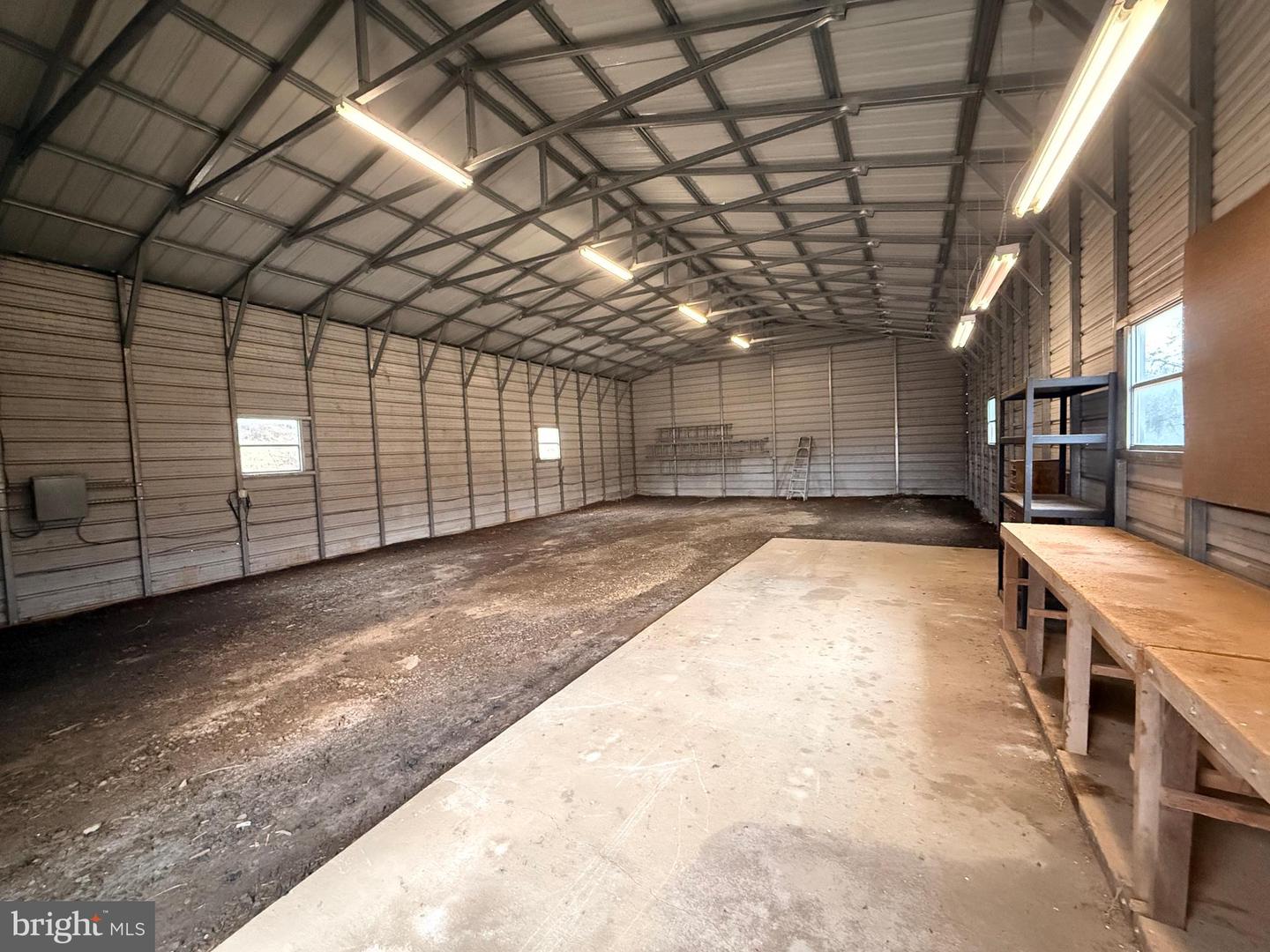 35047 SNICKERSVILLE TPKE, ROUND HILL, Virginia 20141, 4 Bedrooms Bedrooms, ,4 BathroomsBathrooms,Residential,For sale,35047 SNICKERSVILLE TPKE,VALO2111172 MLS # VALO2111172