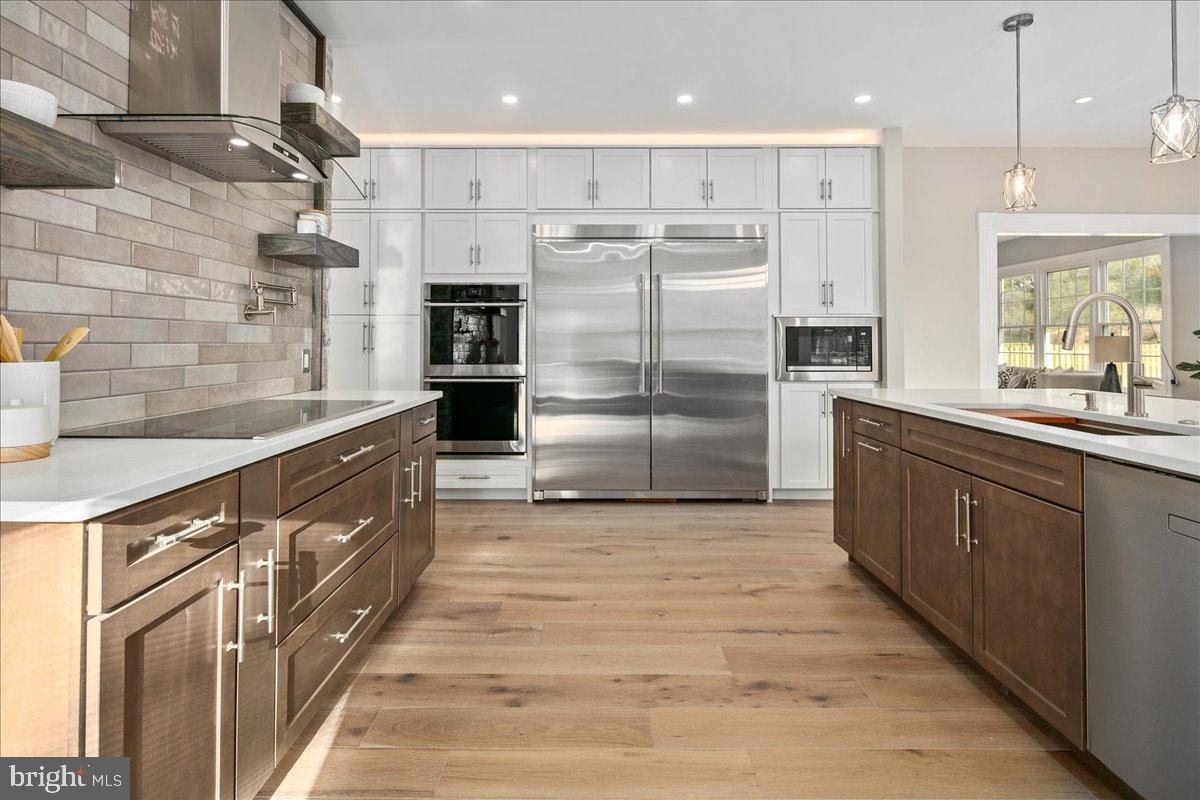 353 GALLOP WOOD PL, GREAT FALLS, Virginia 22066, 5 Bedrooms Bedrooms, 22 Rooms Rooms,4 BathroomsBathrooms,Residential,For sale,353 GALLOP WOOD PL,VAFX2279890 MLS # VAFX2279890 353 GALLOP WOOD PL, GREAT FALLS, Virginia 22066, 5 Bedrooms Bedrooms, 22 Rooms Rooms,4 BathroomsBathrooms,Residential,For sale,353 GALLOP WOOD PL,VAFX2279890 MLS # VAFX2279890