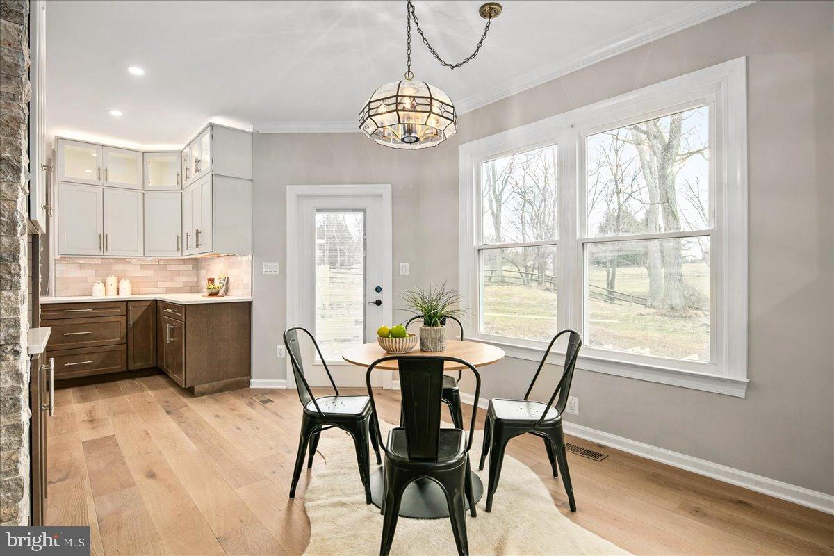 353 GALLOP WOOD PL, GREAT FALLS, Virginia 22066, 5 Bedrooms Bedrooms, 22 Rooms Rooms,4 BathroomsBathrooms,Residential,For sale,353 GALLOP WOOD PL,VAFX2279890 MLS # VAFX2279890 353 GALLOP WOOD PL, GREAT FALLS, Virginia 22066, 5 Bedrooms Bedrooms, 22 Rooms Rooms,4 BathroomsBathrooms,Residential,For sale,353 GALLOP WOOD PL,VAFX2279890 MLS # VAFX2279890