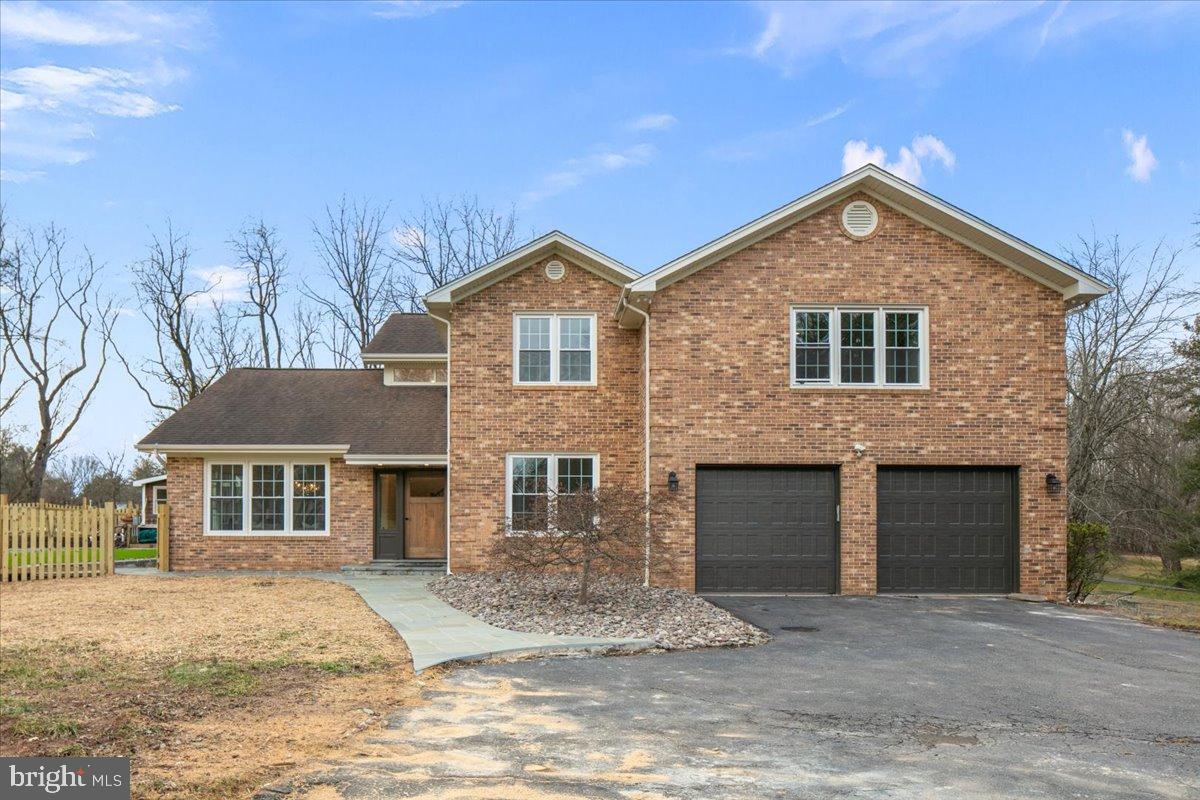 353 GALLOP WOOD PL, GREAT FALLS, Virginia 22066, 5 Bedrooms Bedrooms, 22 Rooms Rooms,4 BathroomsBathrooms,Residential,For sale,353 GALLOP WOOD PL,VAFX2279890 MLS # VAFX2279890 353 GALLOP WOOD PL, GREAT FALLS, Virginia 22066, 5 Bedrooms Bedrooms, 22 Rooms Rooms,4 BathroomsBathrooms,Residential,For sale,353 GALLOP WOOD PL,VAFX2279890 MLS # VAFX2279890